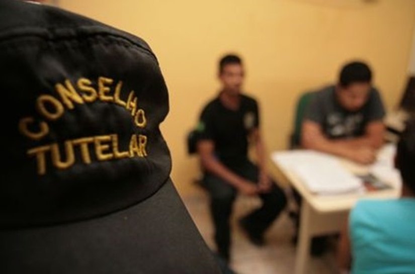 Curso que capacita conselheiros tutelares acontece este mês