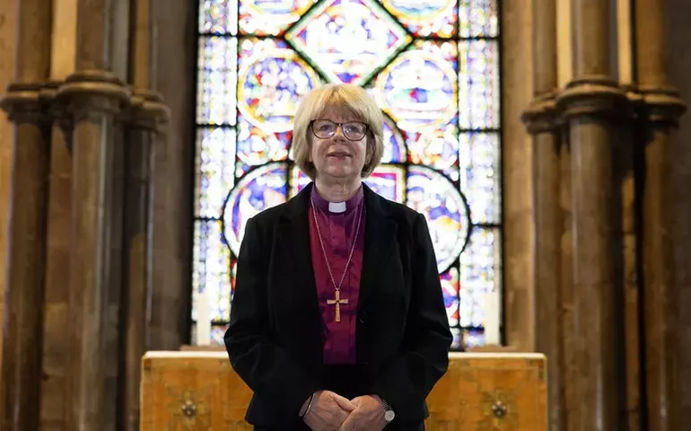 Igreja Anglicana elege 1ª mulher como líder em sua história