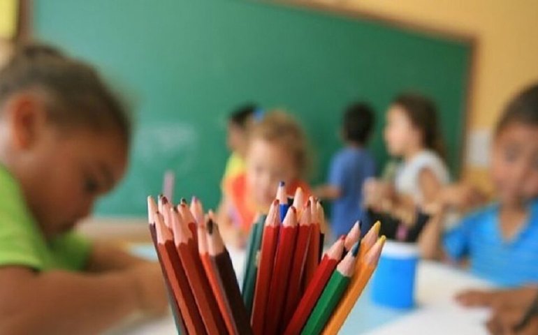 Prefeitura de Penedo lança concurso de produção de textos para estudantes da Semed