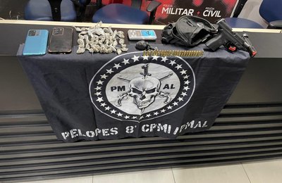 Pelopes prende membro de facção criminosa com armas e drogas no litoral norte