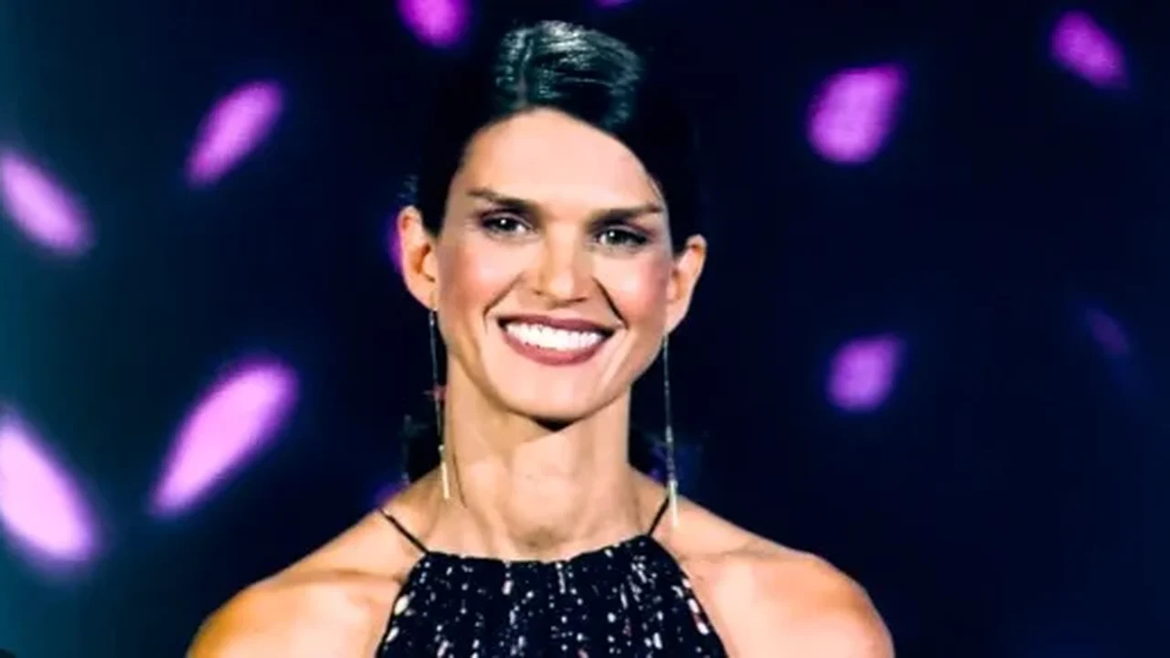 Karina Zeviani, ex-'The Voice Brasil', morre aos 51 anos em decorrência de um câncer