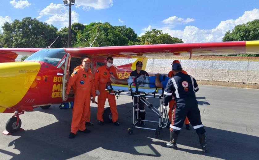 Serviço Aeromédico faz transferência de paciente de MG para Alagoas