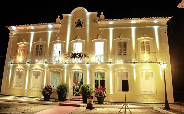 Posse do prefeito, vice-prefeito e vereadores eleitos acontece no dia 1º de janeiro em Penedo