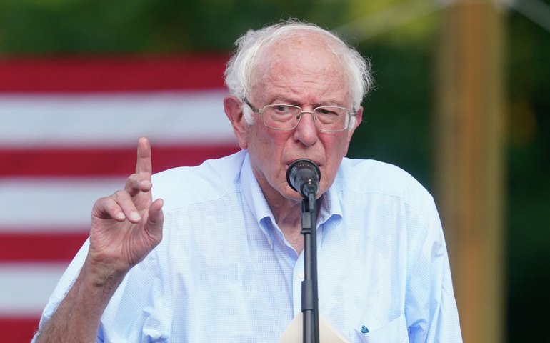 Senador americano alerta EUA contra envolvimento em outra 'guerra ilegal de Netanyahu'