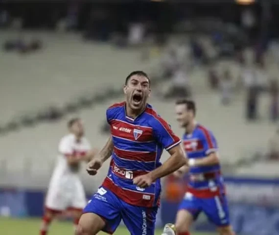 Fortaleza vira sobre o CRB e amplia crise do clube alagoano na temporada