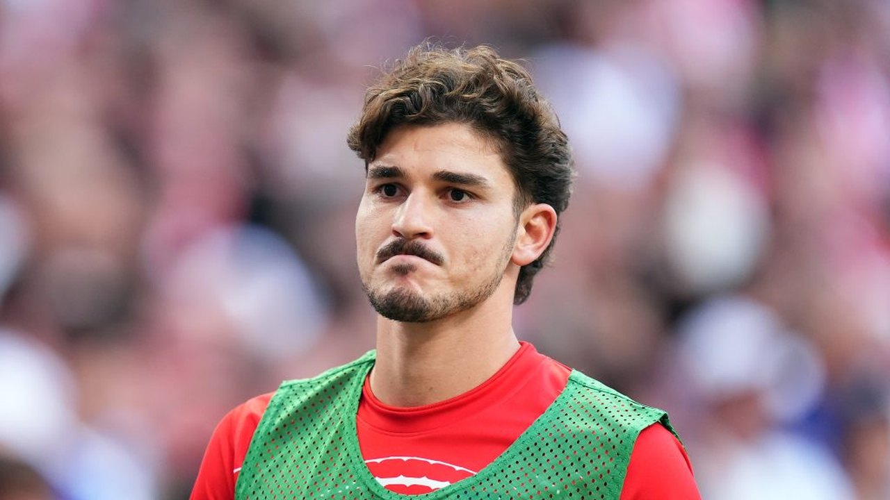 Julián Álvarez quebra o silêncio após polêmica com o Barcelona