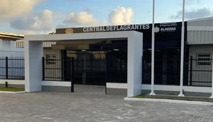 Mulher foi conduzida à Central de Flagrantes