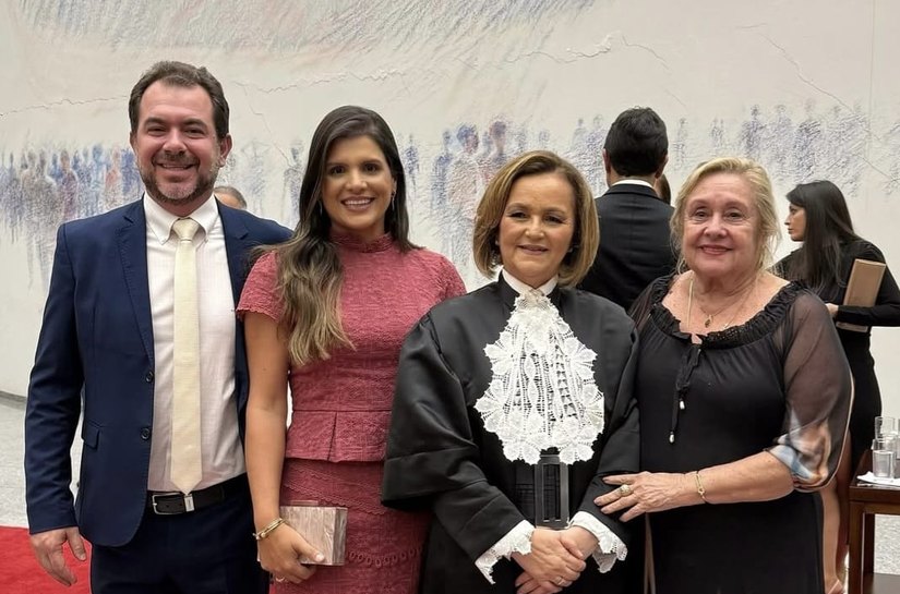 Prefeita Marcela Gomes prestigia posse de Marluce Caldas como ministra do STJ