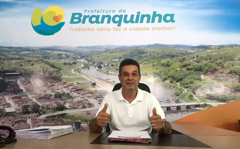 Pesquisa IBRAPE aponta 92% de aprovação da gestão do prefeito de Branquinha, Neno Freitas