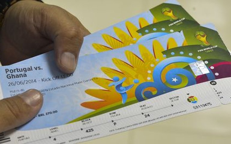 Fifa coloca à venda 180 mil ingressos a partir da meia-noite