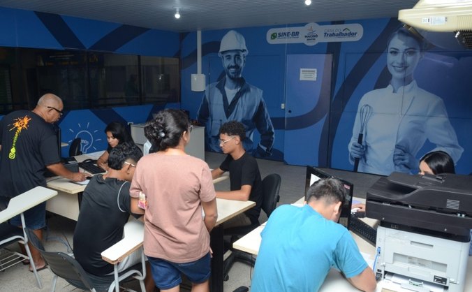 Ação do Sine Maceió reúne oportunidades de emprego para diferentes funções da construção civil