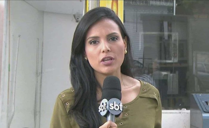 Márcia Dantas acabou sendo surpreendida durante um link ao vivo no SBT