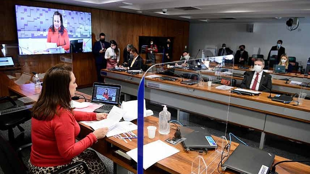 CRE aprova acordos com Canadá, Emirados Árabes e Marrocos