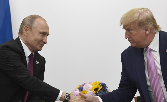 Mídia: Trump acha que há grandes perspectivas em fazer negócio com russos, pois pressiona Kiev mais Mídia: Trump acha que há grandes perspectivas em fazer negócio com russos, pois pressiona Kiev mais