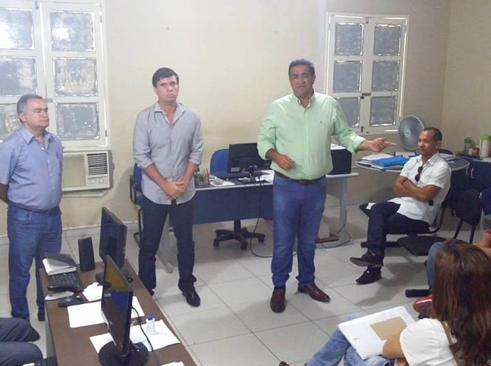 Secretário de Saúde de Penedo se reúne pela 1ª vez com coordenadores da pasta