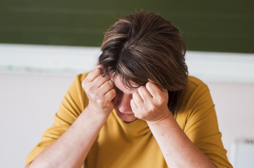 No Dia dos Professores, cresce o alerta sobre a saúde mental e o esgotamento emocional na educação
