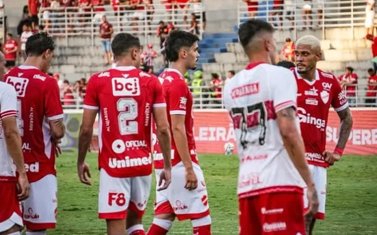 Vila Nova e Volta Redonda encerram participação na Série B em confronto antecipado