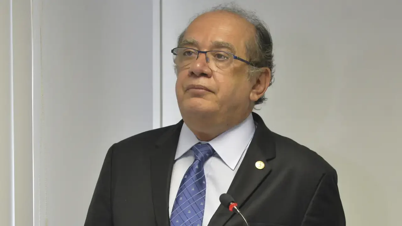 Gilmar arquiva investigação sobre Aécio por sonegação na campanha de 2014