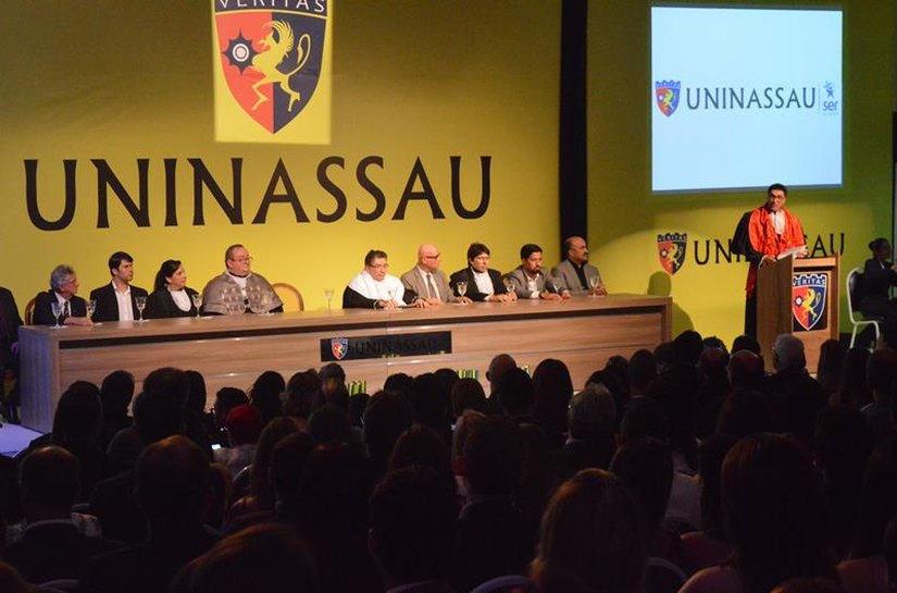 Uninassau Maceió empossa reitoria para o quadriênio 2016-2020