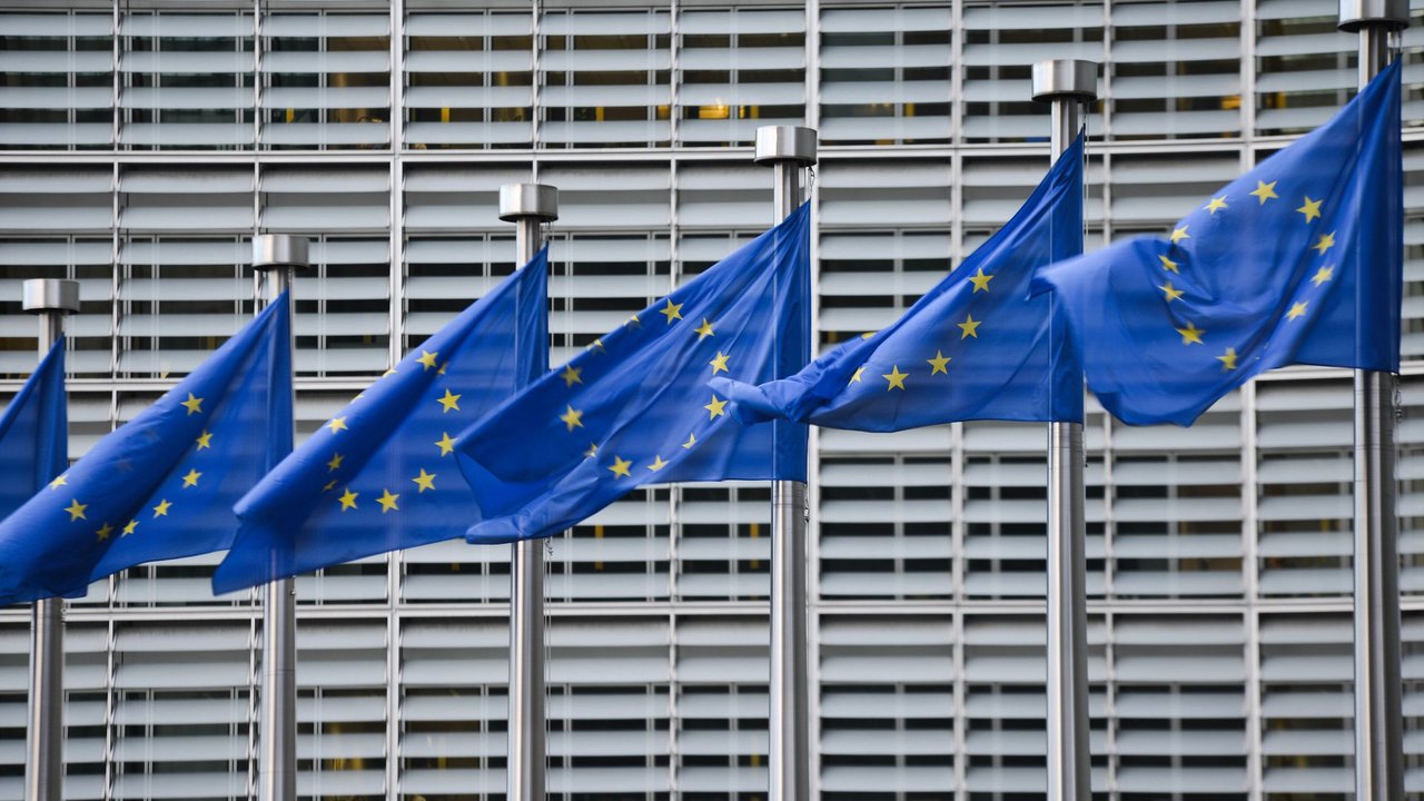Alemanha e França atrasam decisões de defesa coletiva da UE, afirma eurodeputada