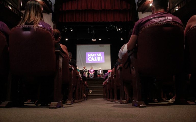 Mulheres de Penedo têm apoio da rede de proteção contra violência