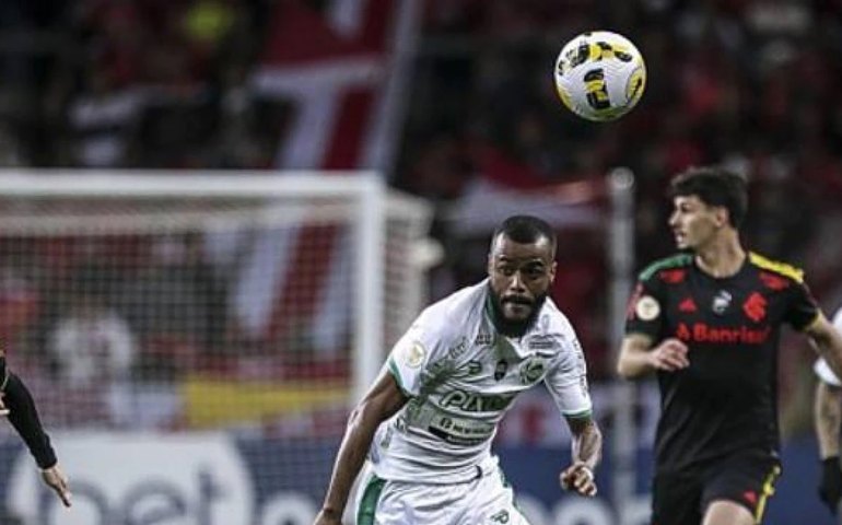 Felipe Pires, do Juventude, é alvo de racismo no Beira-Rio; Inter repudia