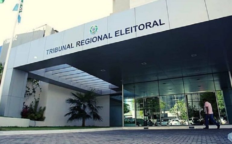 Decisão do TRE-AL garante transporte gratuito do eleitor no 2º turno