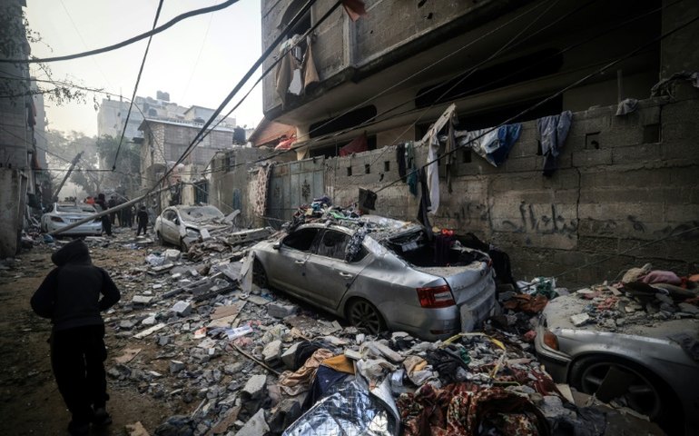 Israel bombardeia Rafah e Biden critica operação 'excessiva'