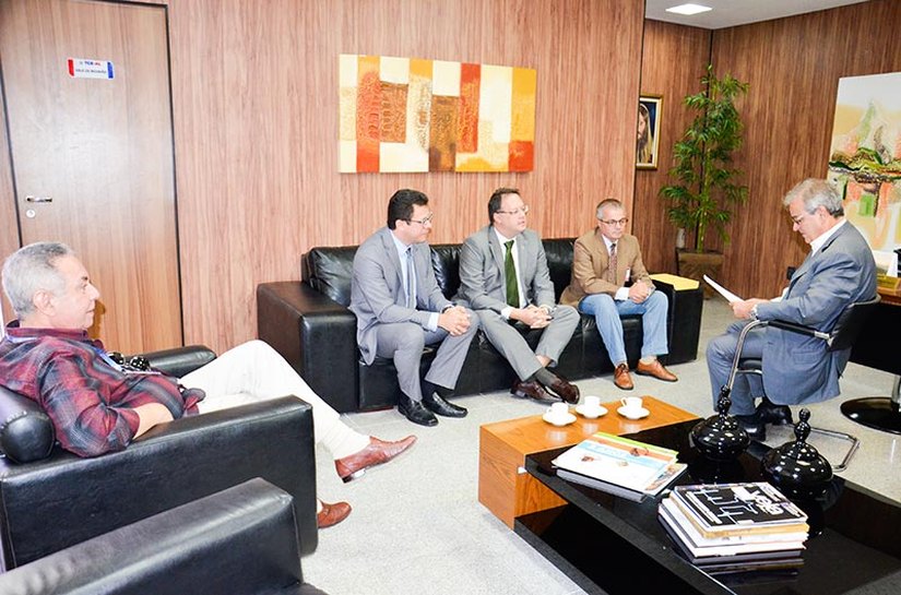 Anape e APE/AL apoiam concursos para procuradores e contadores municipais