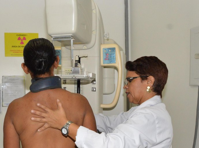 Dia Nacional da Mamografia reforça a urgência do rastreamento e do acesso a tratamentos na fase inicial do câncer de mama