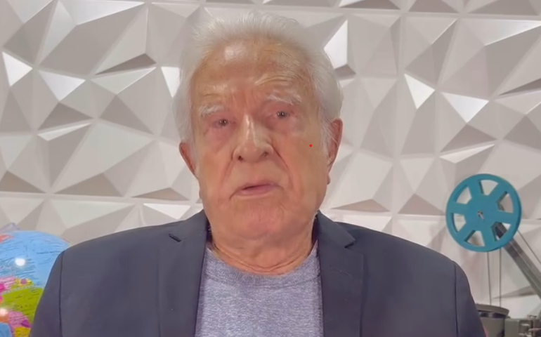 Cid Moreira teve doença renal nos últimos anos de vida e comemorou fim da hemodiálise em 2022