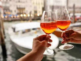 Popularidade do Spritz impulsiona exportações de Prosecco, diz estudo italiano