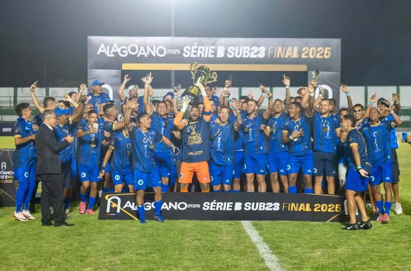 Cruzeiro-AL empata com o Guarany por 2 a 2 e garante o título da Segundona do Alagoano