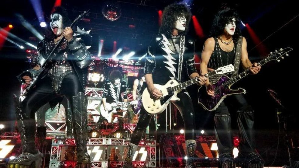 Kiss anuncia turnê de despedida após 45 anos de carreira