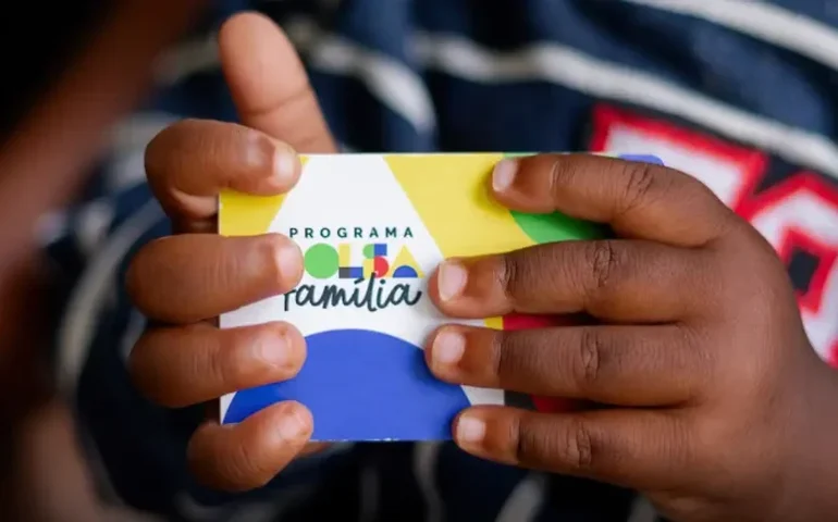 Risco de morte materna cai até 31% entre beneficiárias do Bolsa Família