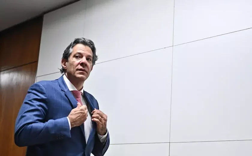 Brasil seguirá negociando com EUA sobre tarifaço, diz Haddad