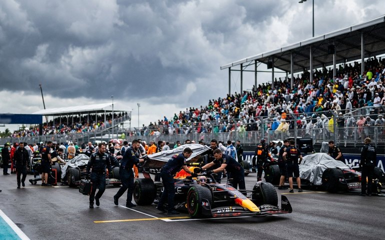 Fórmula 1 antecipa largada do GP de Miami devido à previsão de tempestades