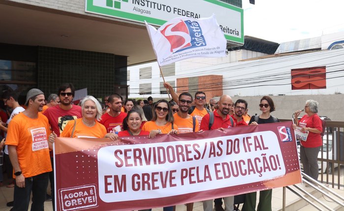 Servidores de Alagoas pedem recomposição salarial