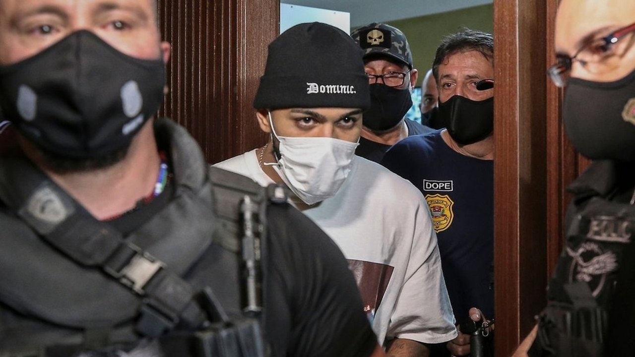 Flagrado em cassino, Gabigol admite erro: ‘Faltou sensibilidade da minha parte’