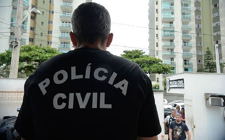 Polícia apreende adolescente por ameaça de ataque a escola no Rio