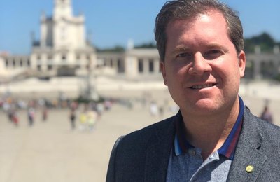 Em Portugal, Marx Beltrão conhece iniciativas no campo do turismo religioso e esportivo 