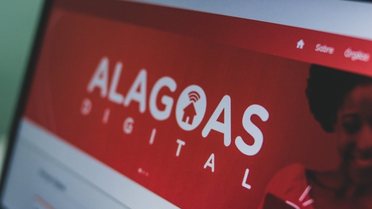 Governo disponibiliza mais de 100 serviços digitais para a população
