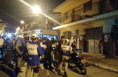 Lei Seca prende três por embriaguez e apreende 18 veículos