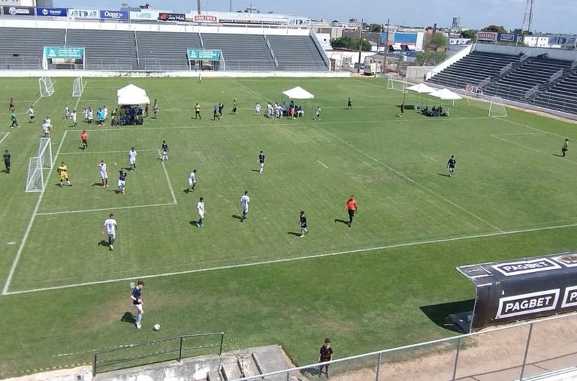 Prefeitura de Arapiraca garante realização da Copa Arafoot de Base 2024 no Municipal