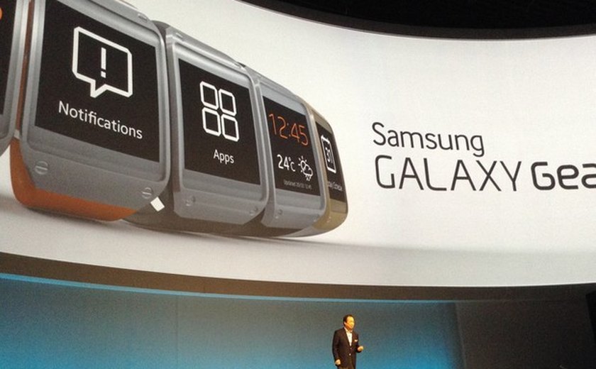 Samsung testa relógios inteligentes compatíveis com aparelhos da Apple