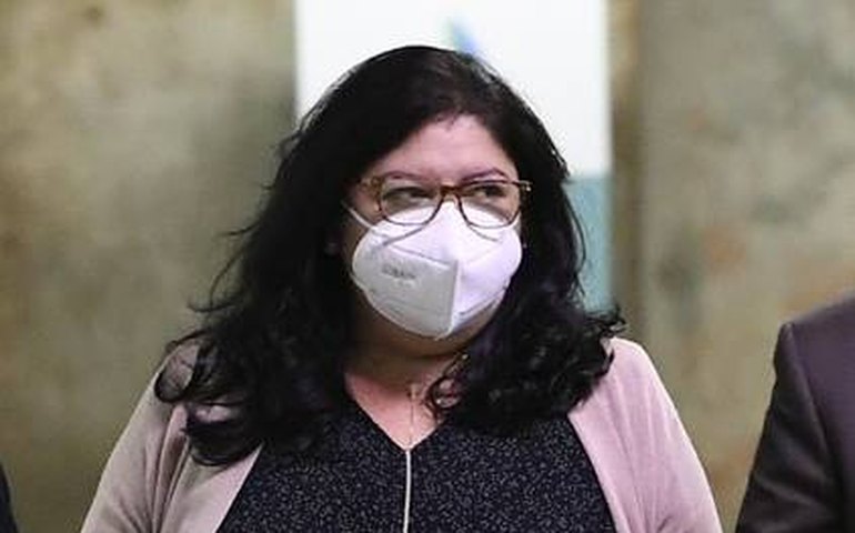 Regina Célia diz que irmãos Miranda não disseram verdade sobre Covaxin