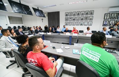Em quatro anos, reajuste salarial em Alagoas superou União e Município