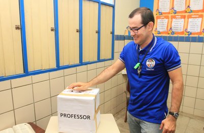 Escolas estaduais promovem consulta pública para escolha de gestores escolares nesta quarta