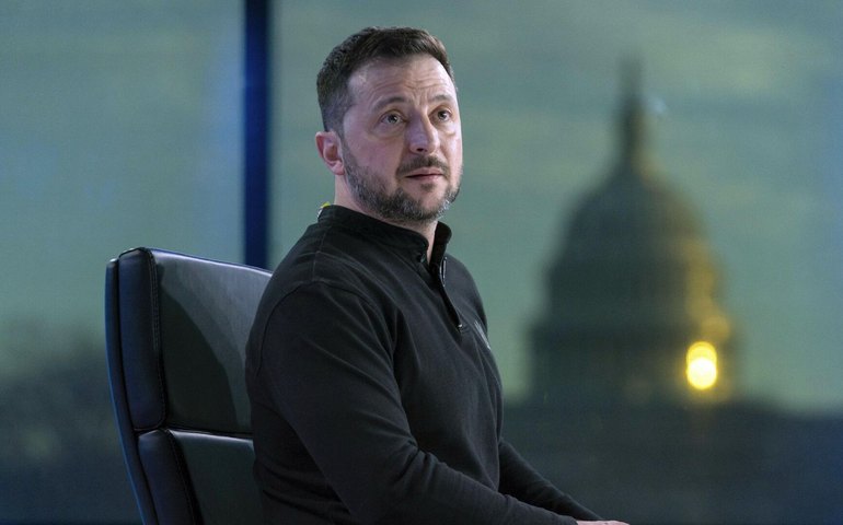 Após anúncio de trégua de Páscoa, a bola agora está com a Ucrânia, diz analista à Sputnik