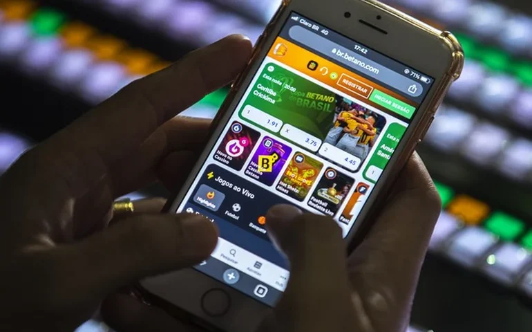 CAE aprova aumento da tributação para bets e fintechs